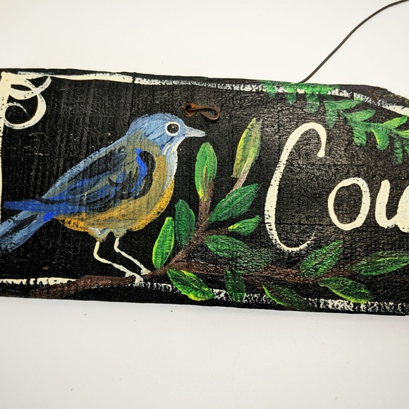 Farmhouse Country Living Sign With Adorable Bird - Picture 2 of 4